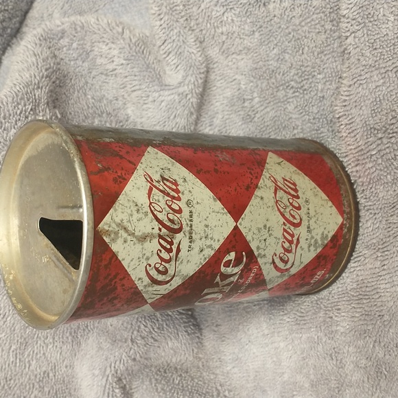 Coke can. 60's and vanilla coke can. - Picture 7 of 12